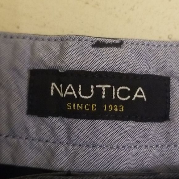 Men's Nautica Pants - Picture 5 of 7